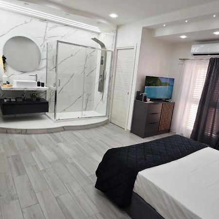 Wonder House Apartman Mirabella Imbaccari Kültér fotó