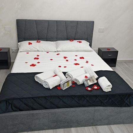 Wonder House Apartman Mirabella Imbaccari Kültér fotó